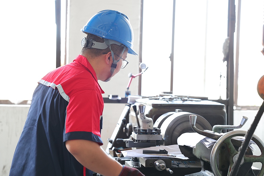 生產(chǎn)車(chē)間